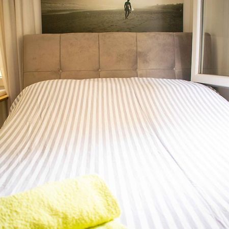 City Center/Navarinou Classical Style Apt-King Bed Tesalonika Bagian luar foto