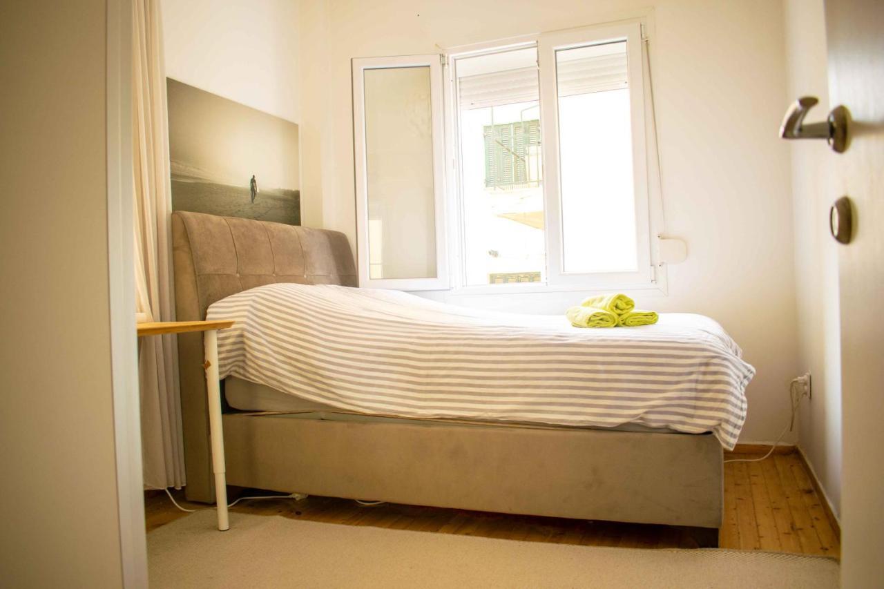 City Center/Navarinou Classical Style Apt-King Bed Tesalonika Bagian luar foto